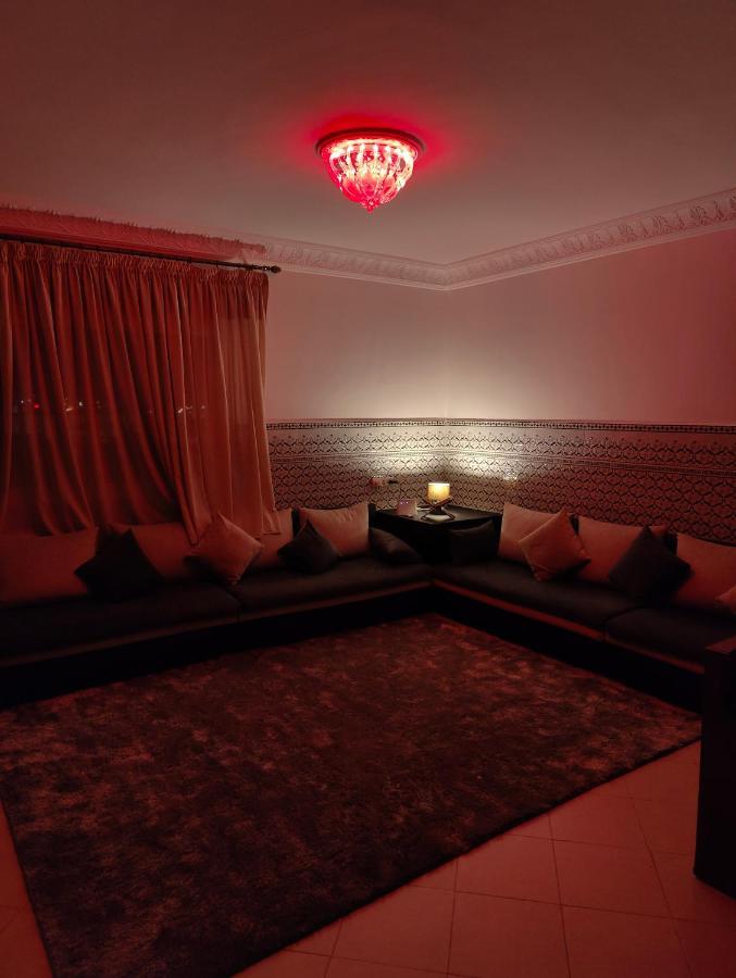Elegant 2-Bedroom Tangiers City Appartment With Beautiful Terrace Exterior photo